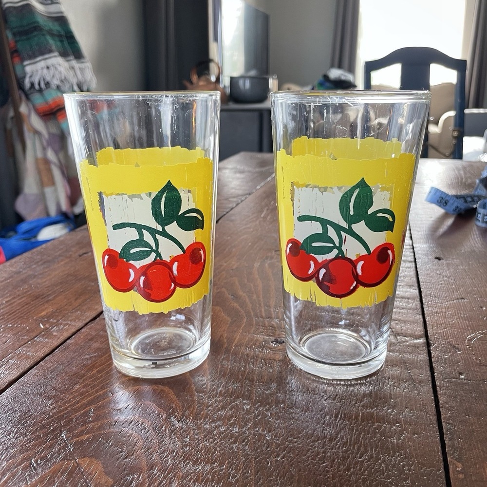 Vintage KIG Indonesia Cherries 14 oz Drinking Glass Tumbler Set of 2